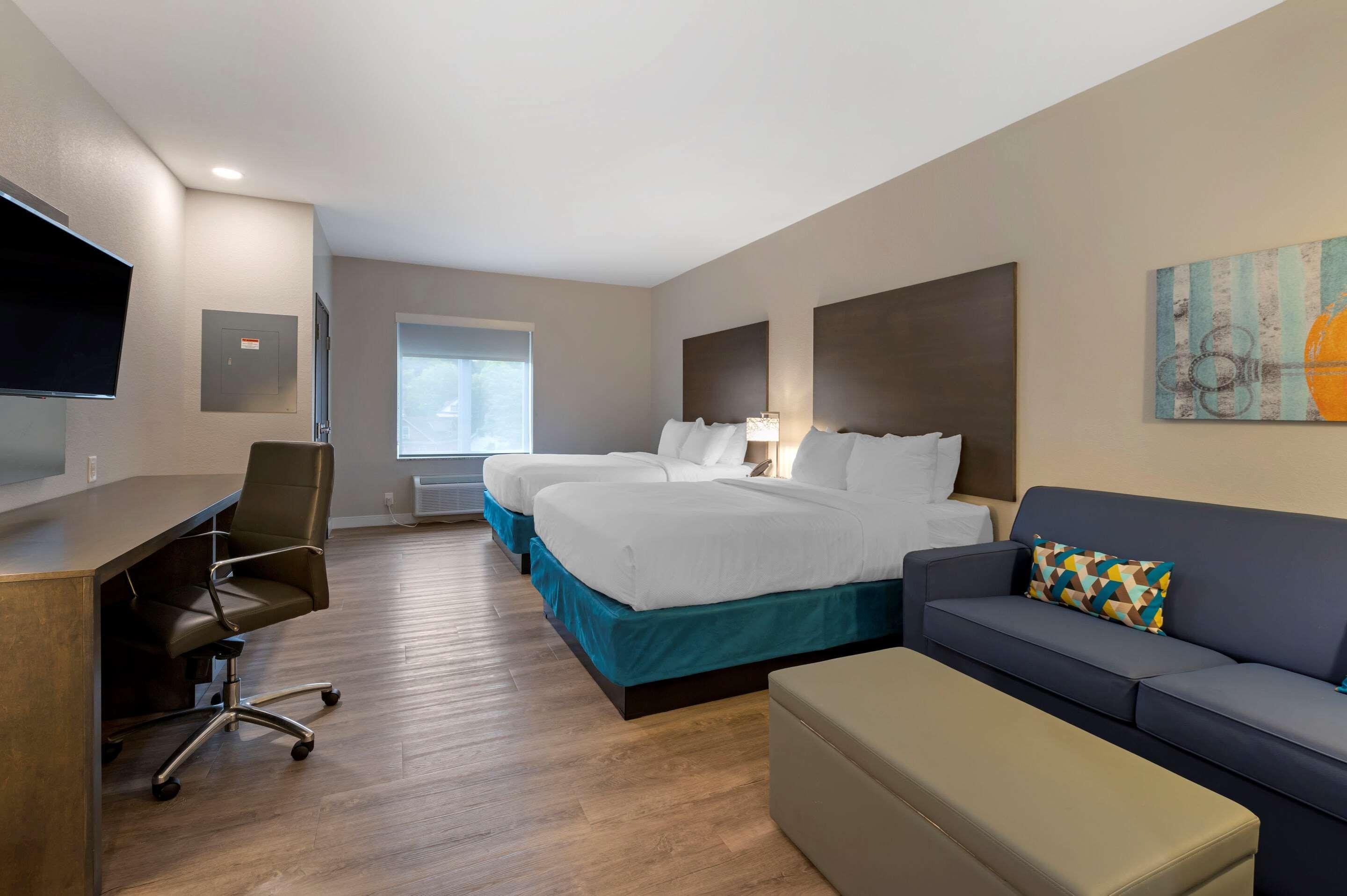 Mainstay Suites Cincinnati University - Uptown Exterior photo