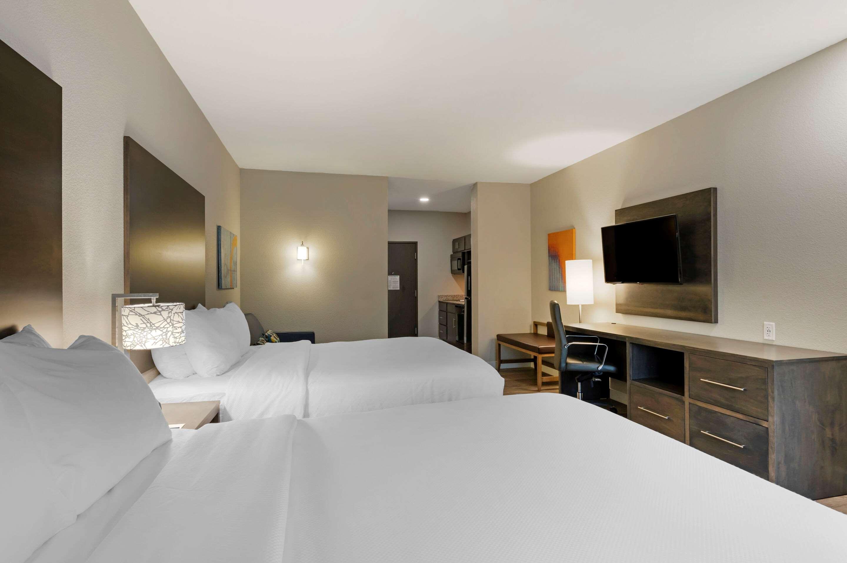 Mainstay Suites Cincinnati University - Uptown Exterior photo
