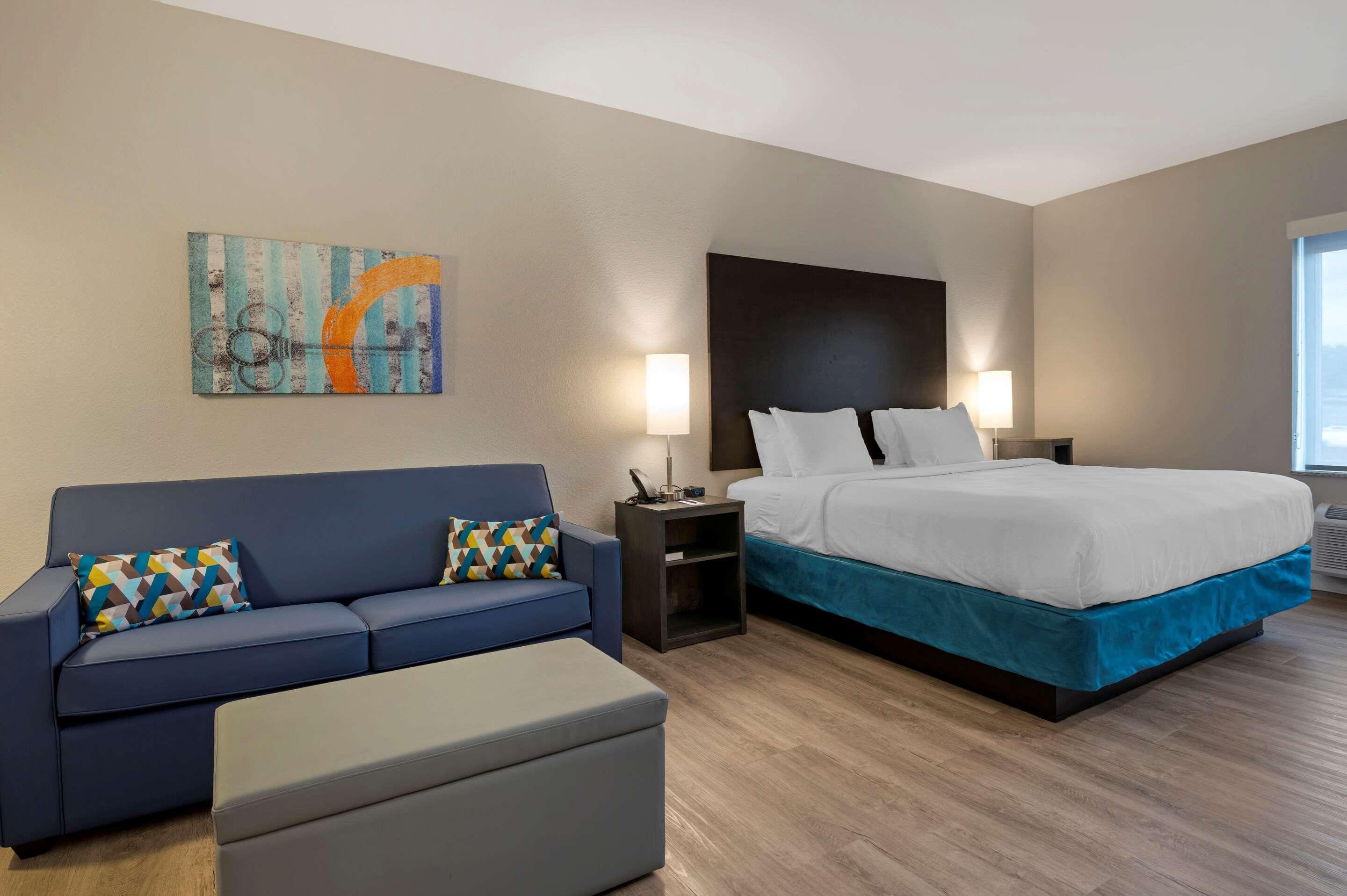 Mainstay Suites Cincinnati University - Uptown Exterior photo