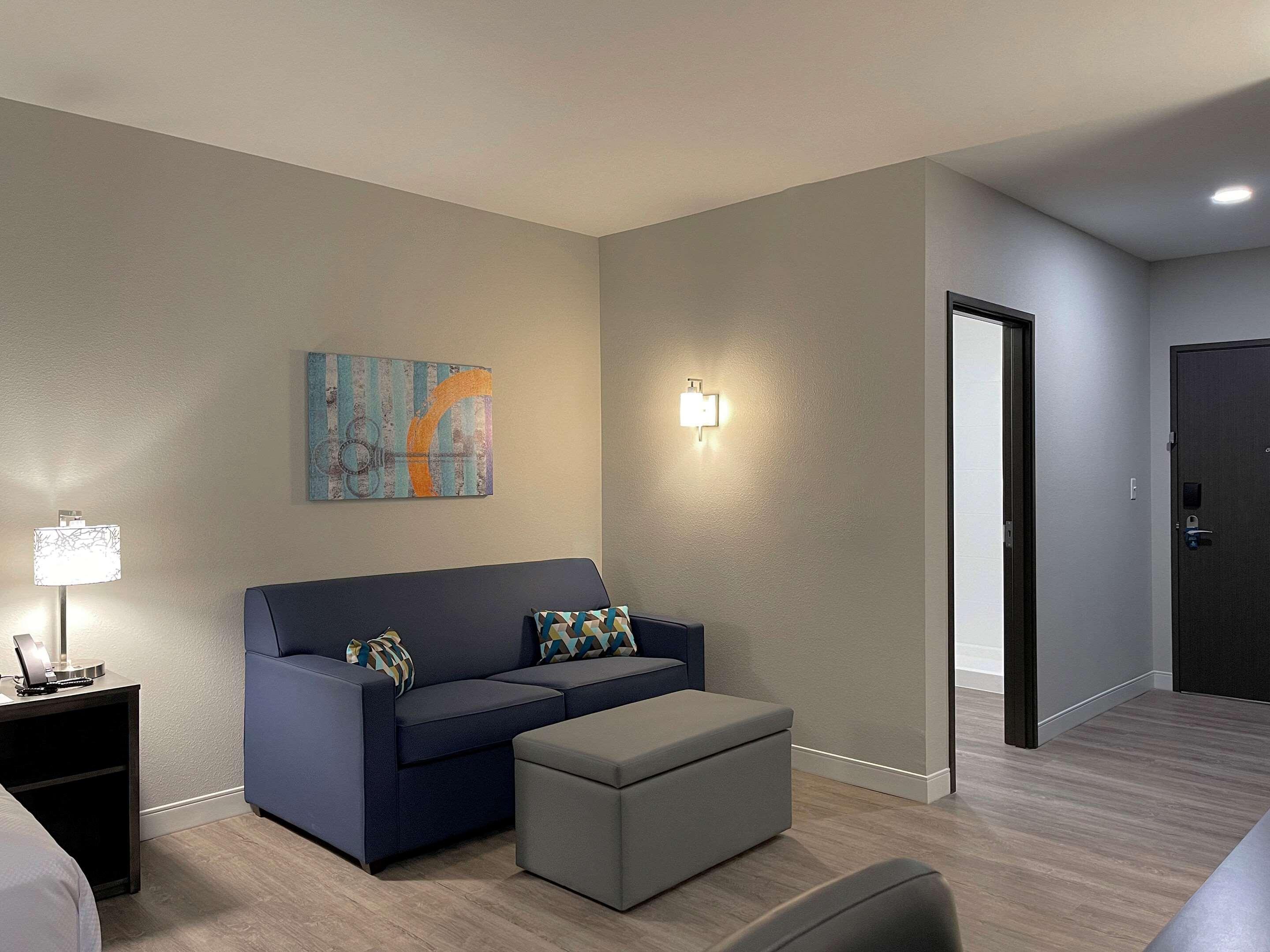 Mainstay Suites Cincinnati University - Uptown Exterior photo